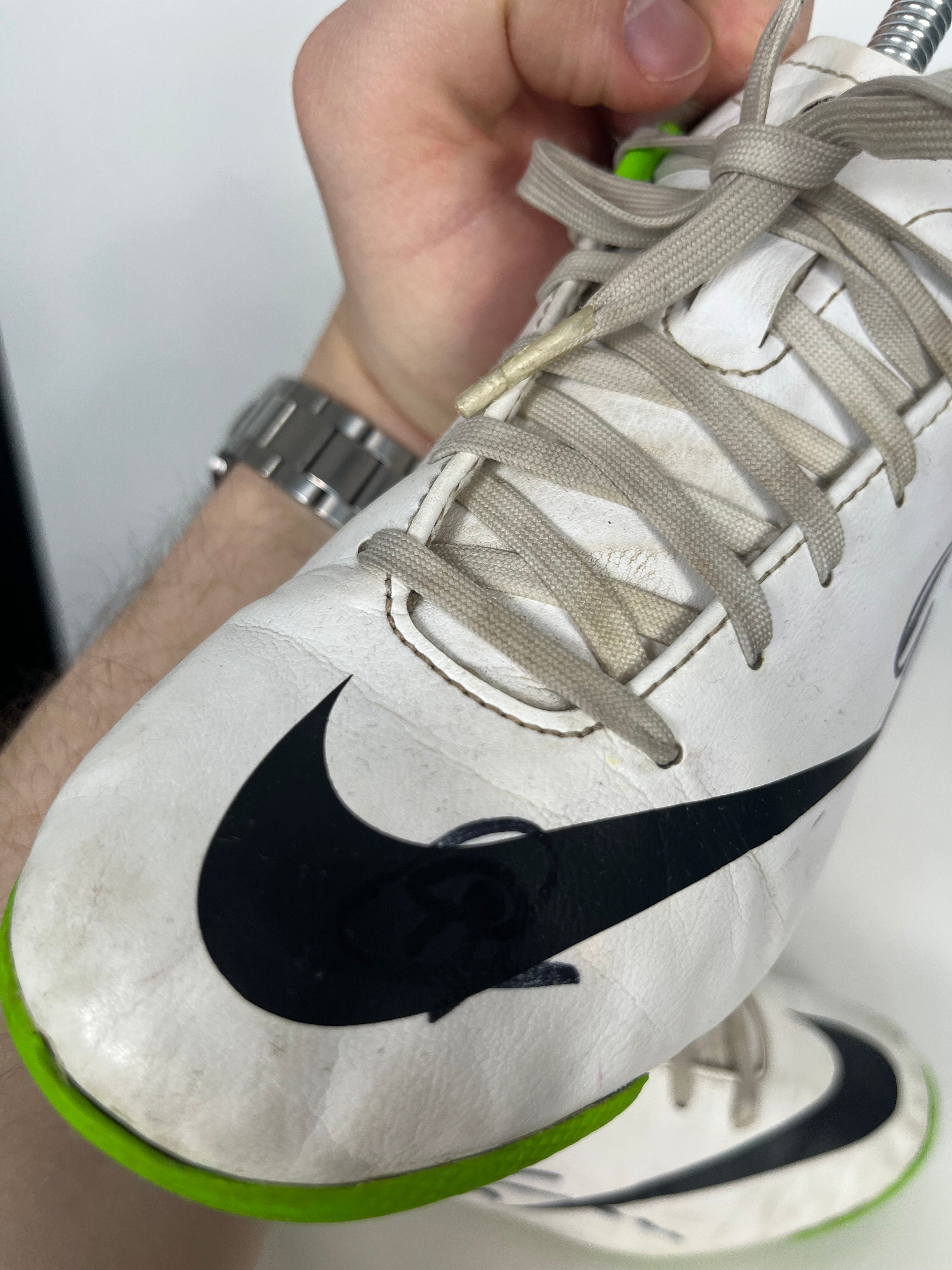 Nike Mercurial Victory IV signed cipő