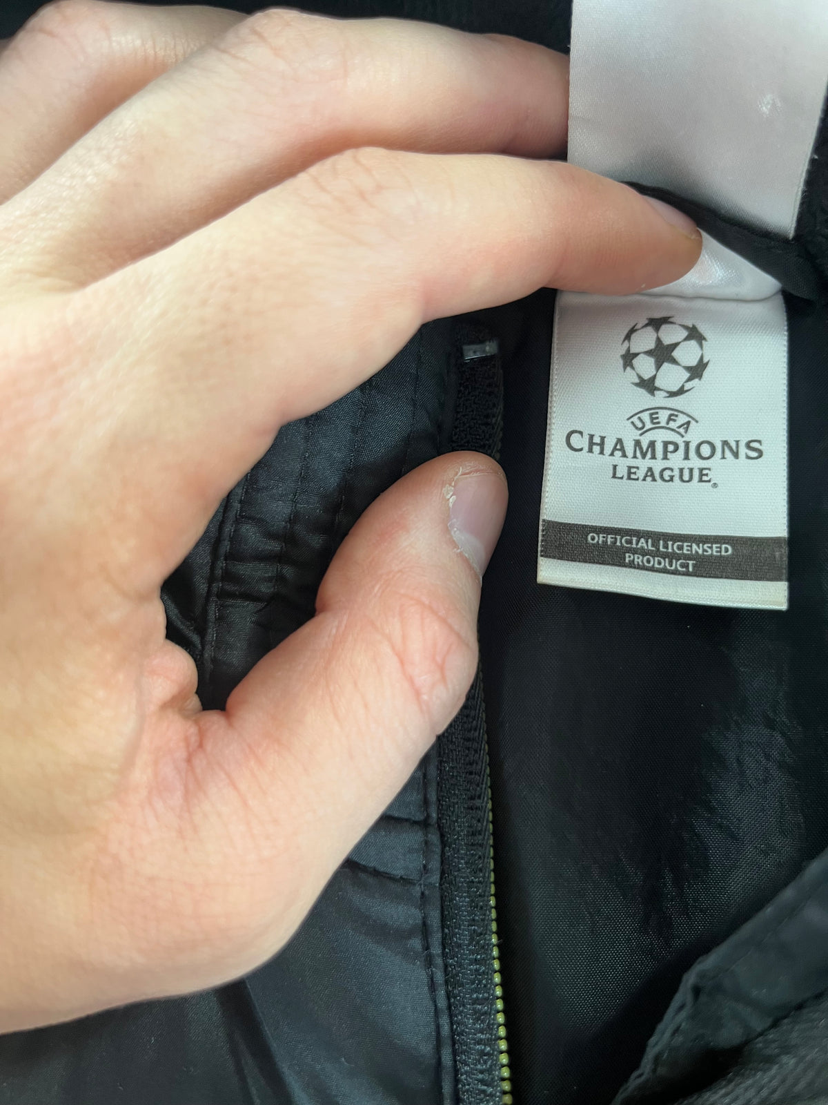Adidas Juventus Champions League kabát