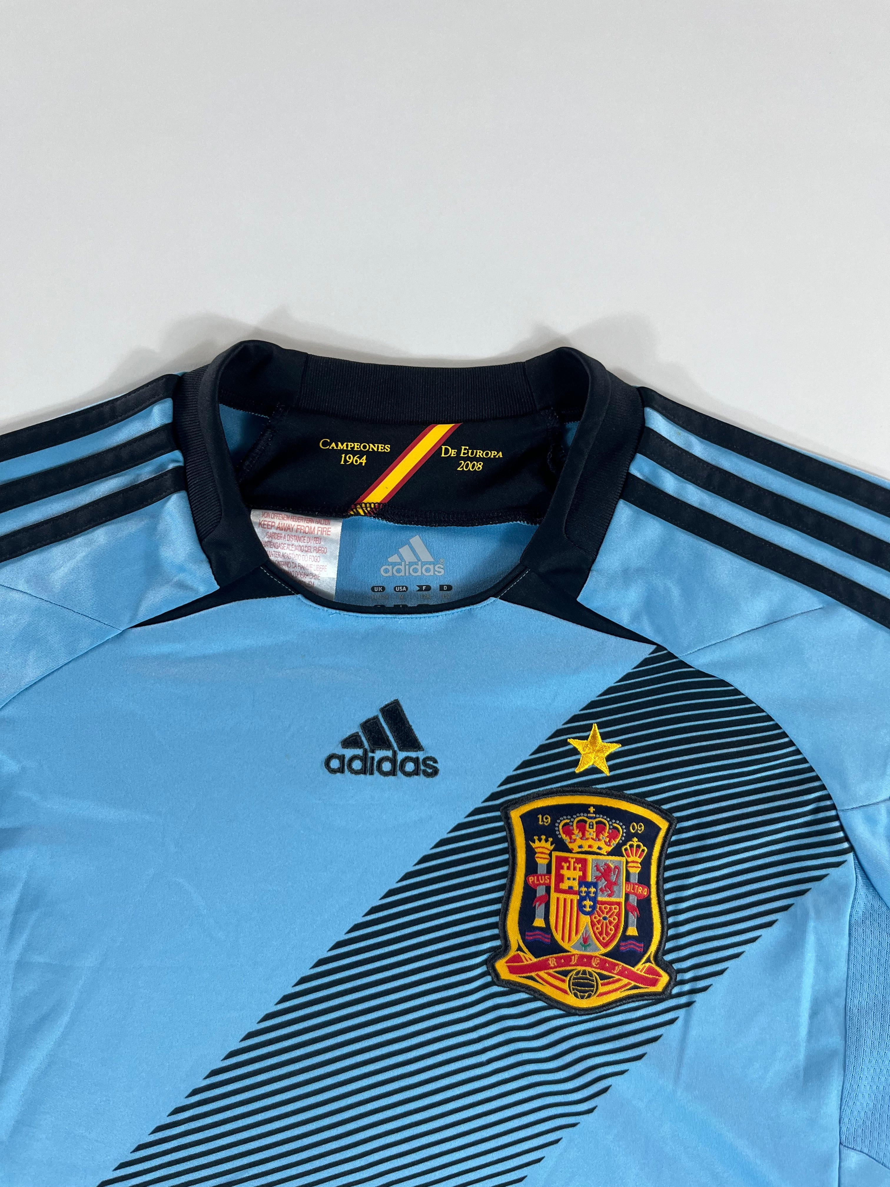 Adidas Spanyol válogatott 2012-2013 idegenbeli mez
