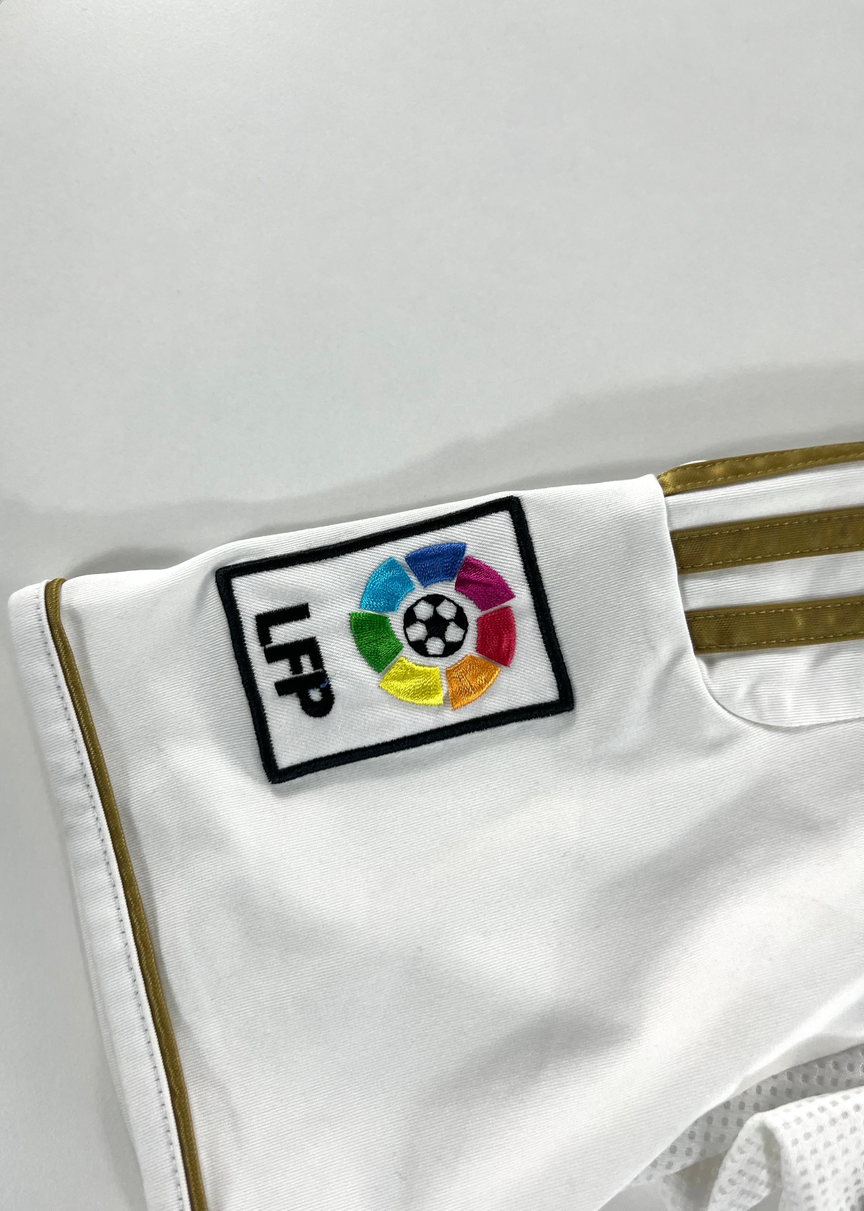 Adidas Real Madrid 2011-2012 hazai mez