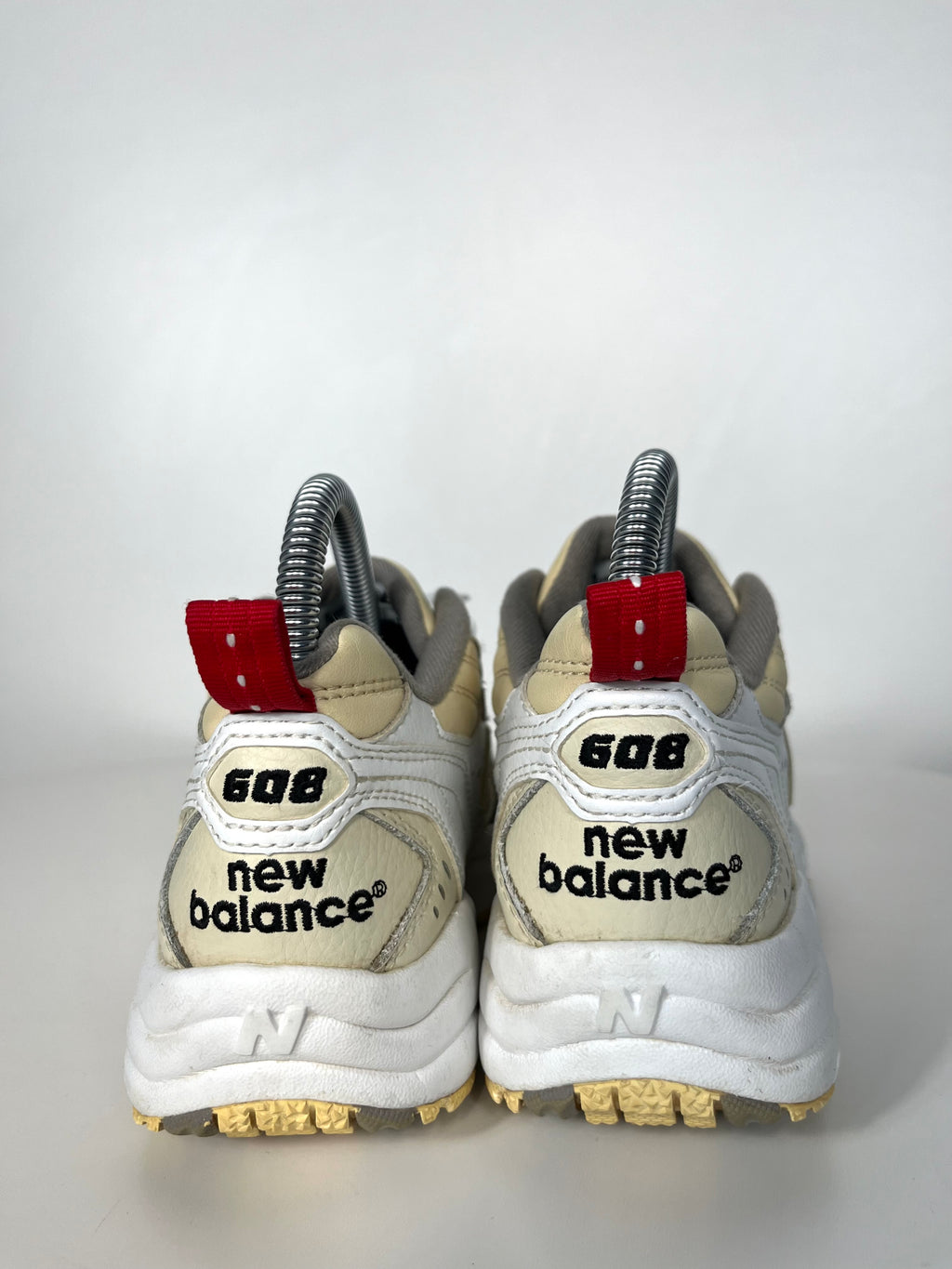 New Balance 608 cipő