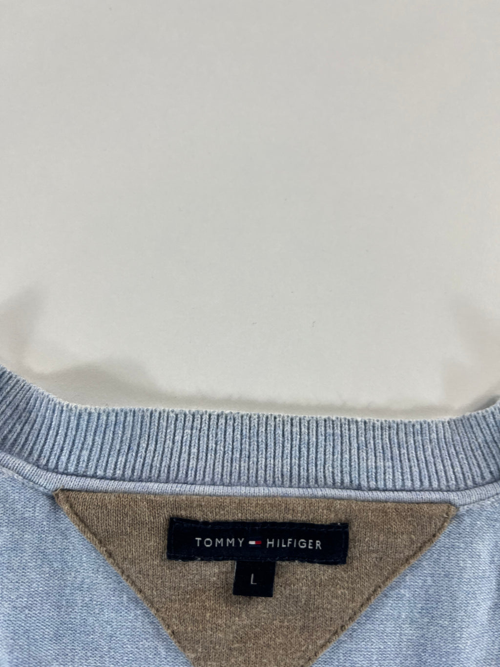 Tommy Hilfiger vékony crewneck pulóver