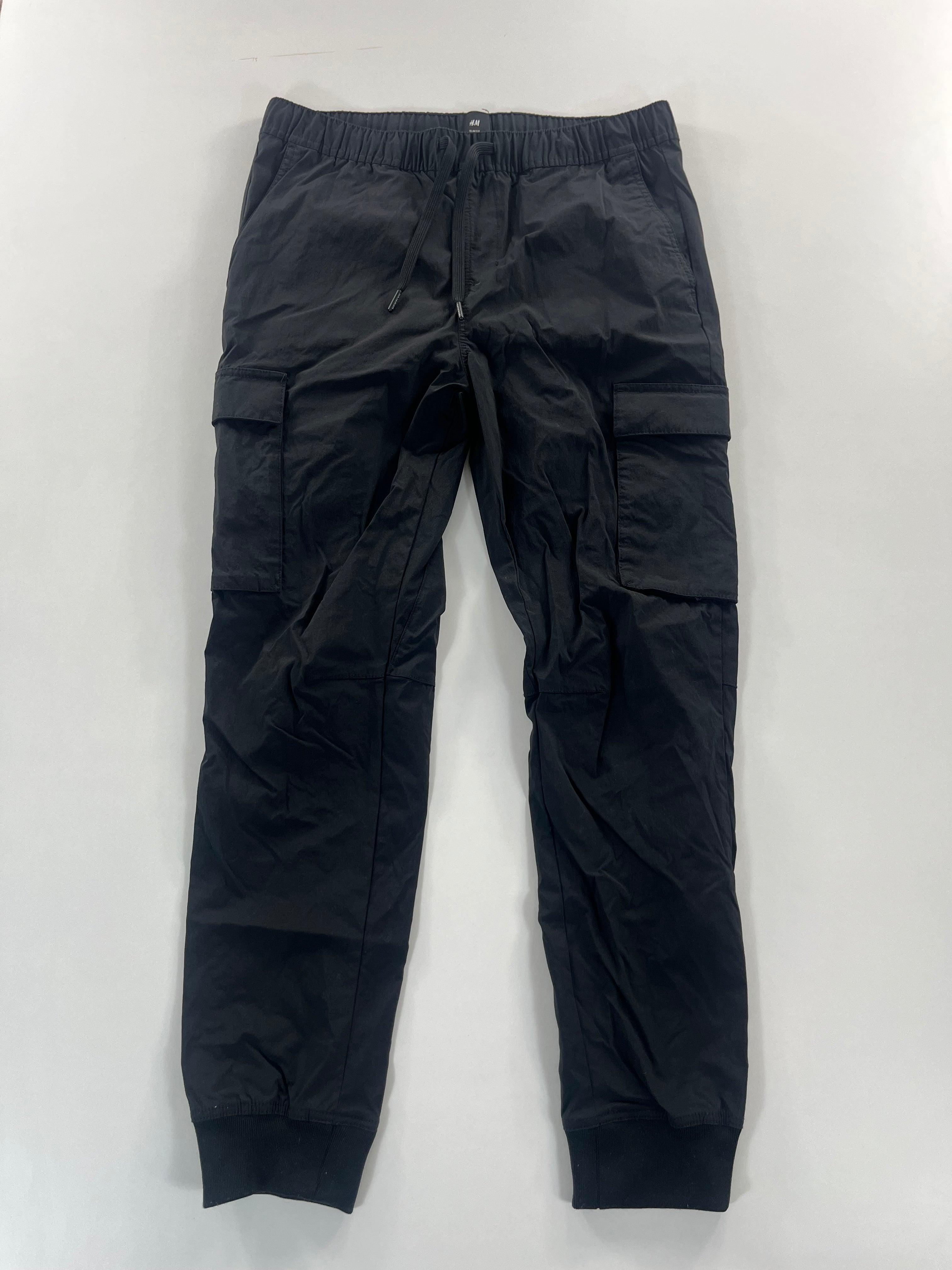 H&M Slim fit cargo nadrág