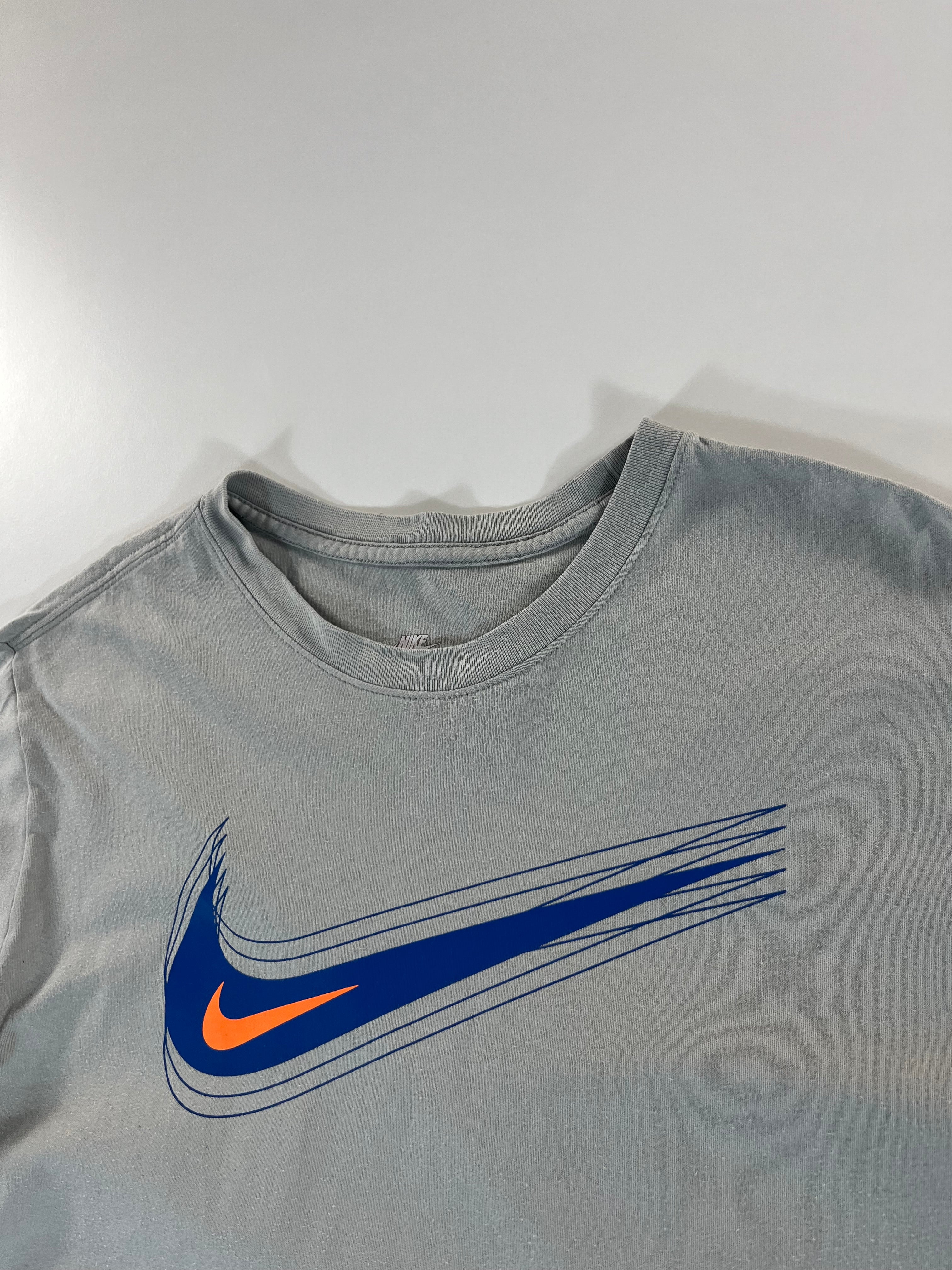 Nike Sportswear póló