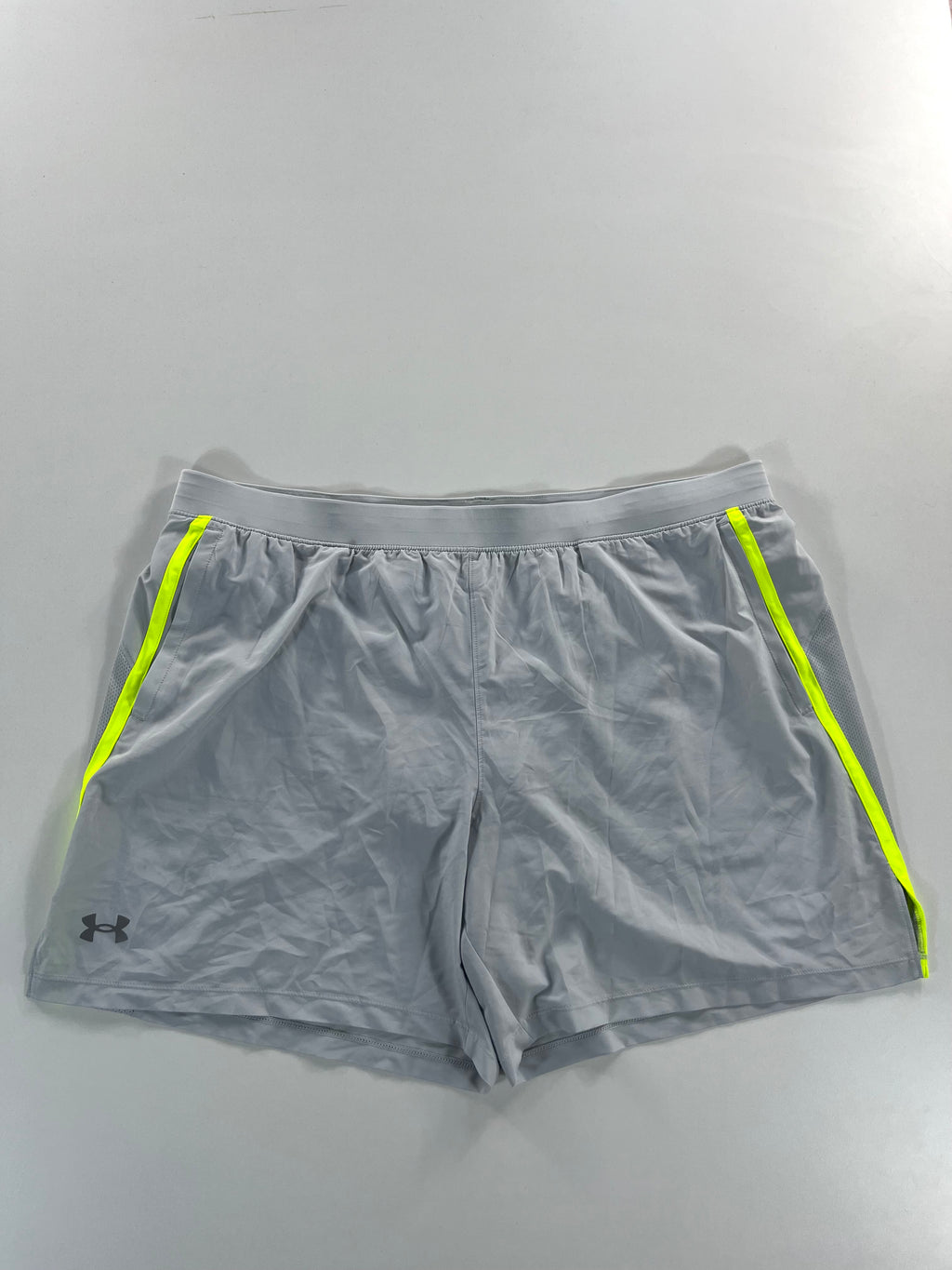 Under Armour short