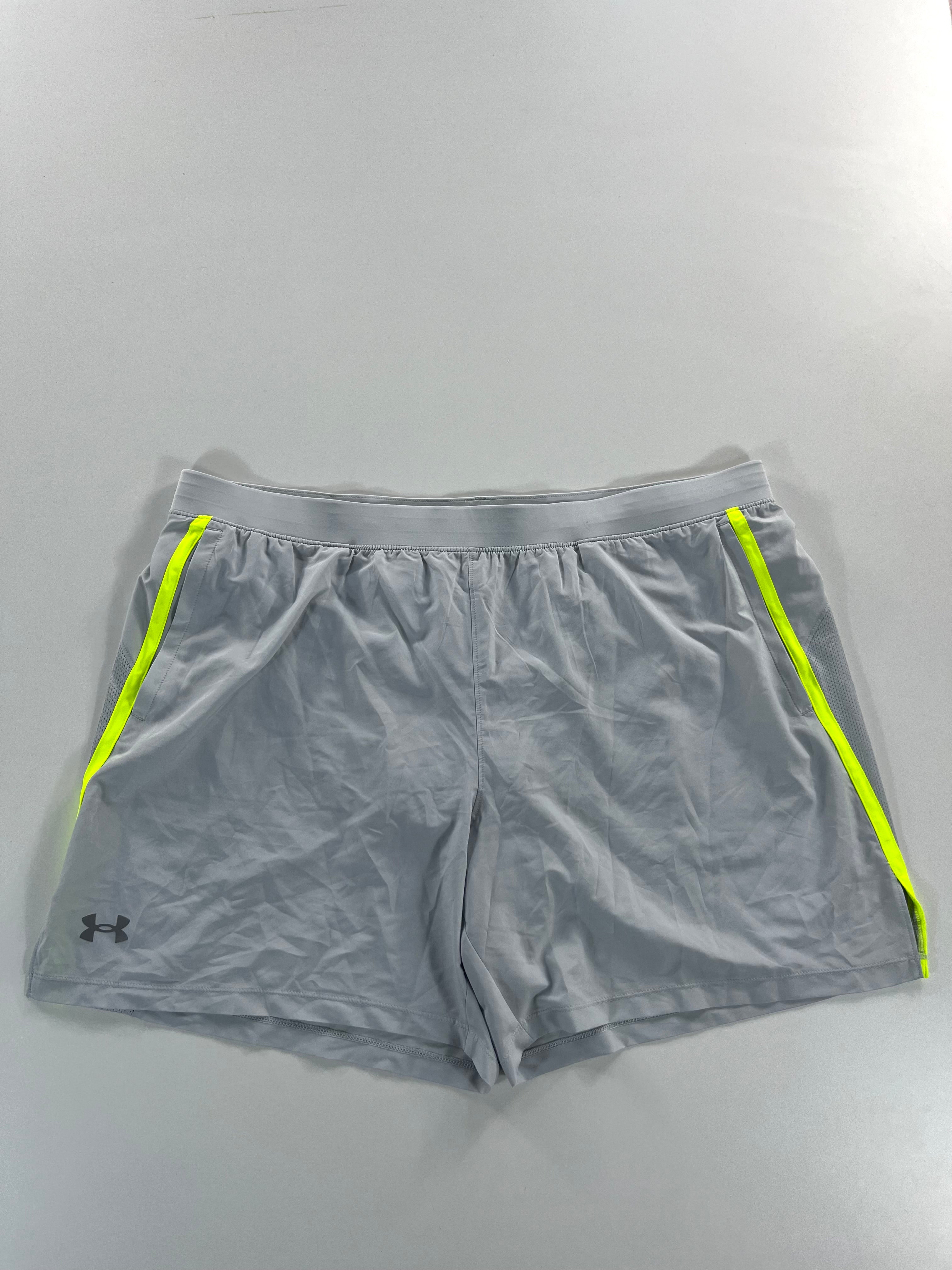 Under Armour short