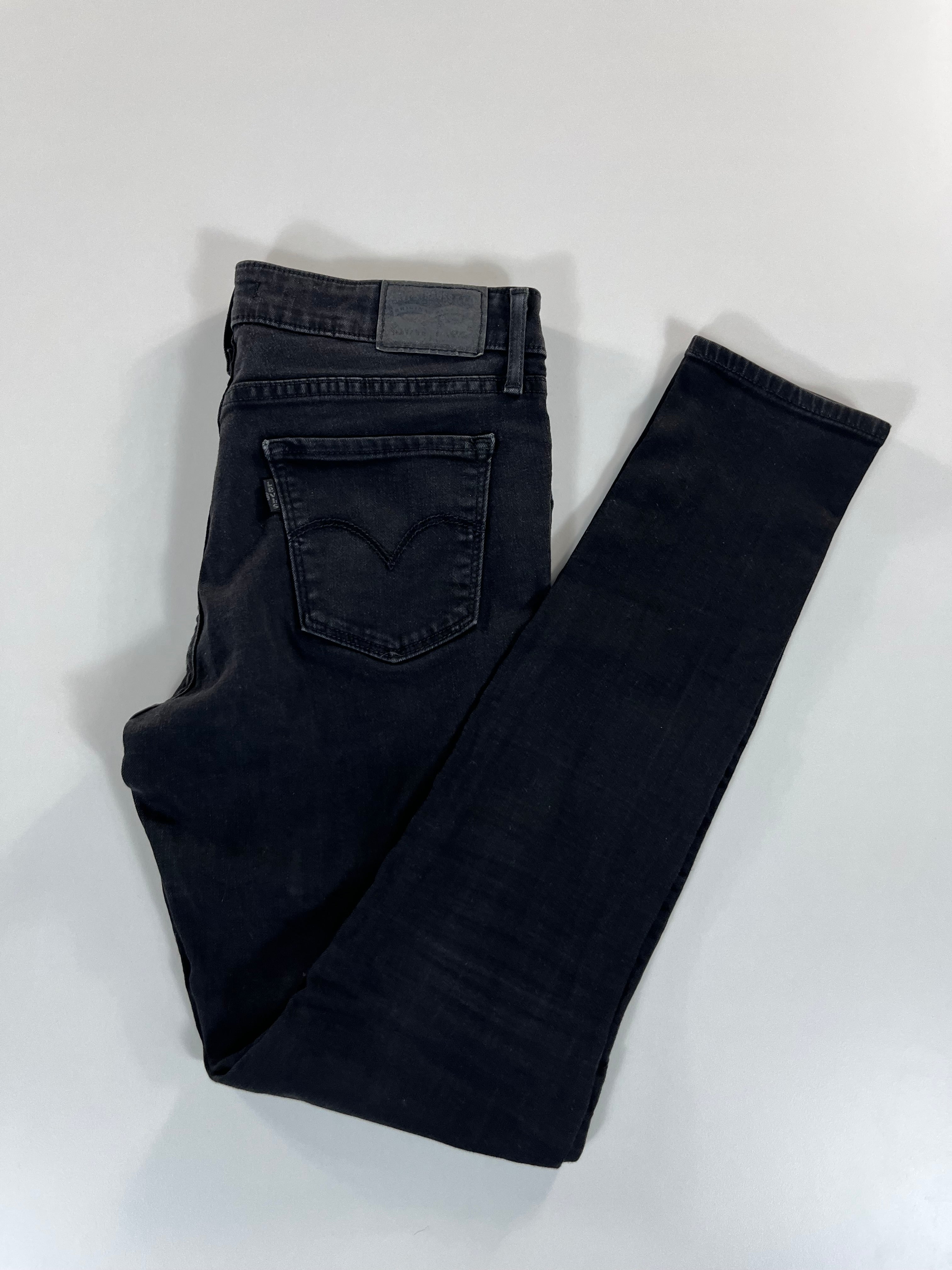 Levi's 711 Skinny 28 farmernadrág