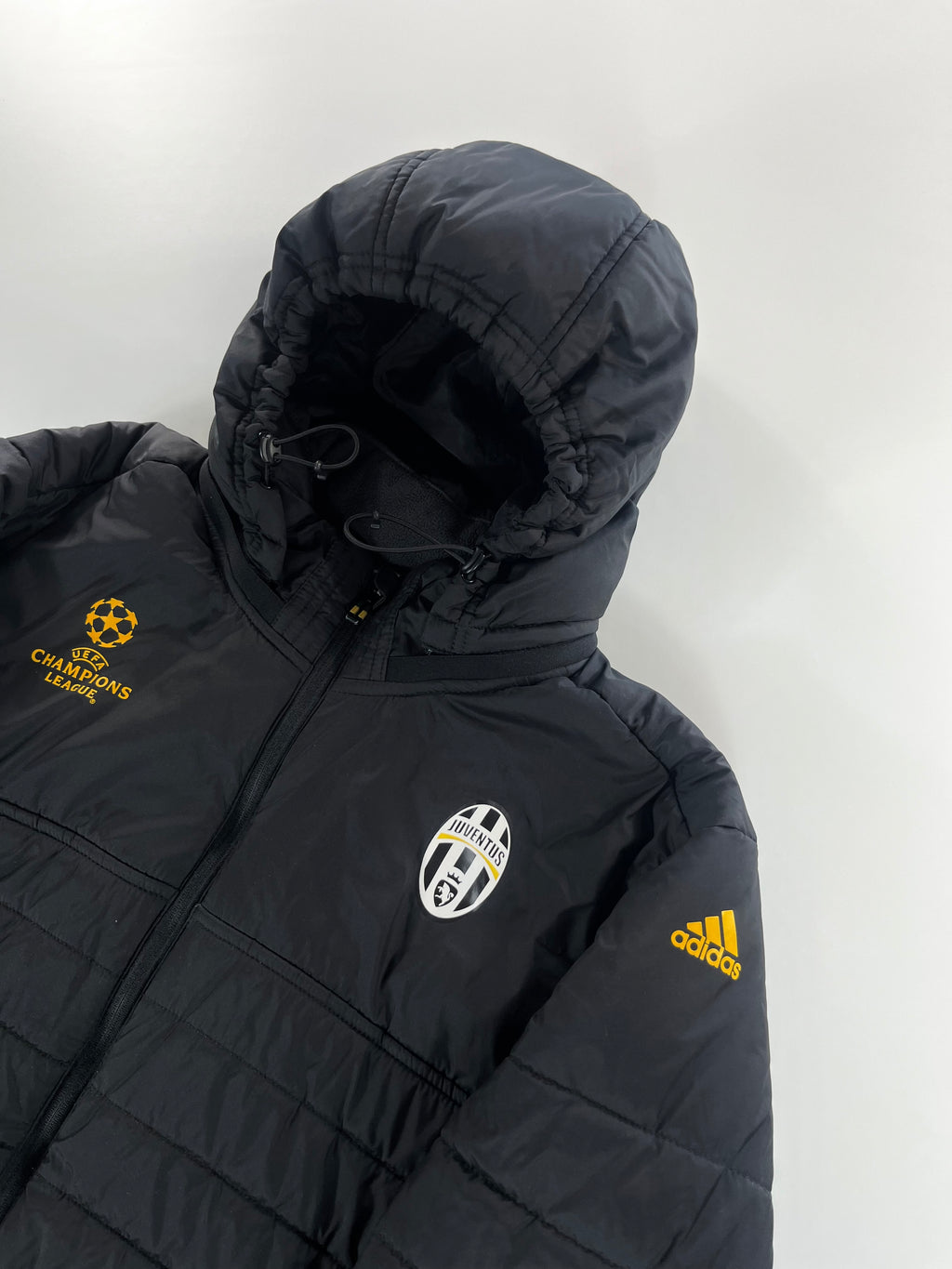 Adidas Juventus Champions League kabát