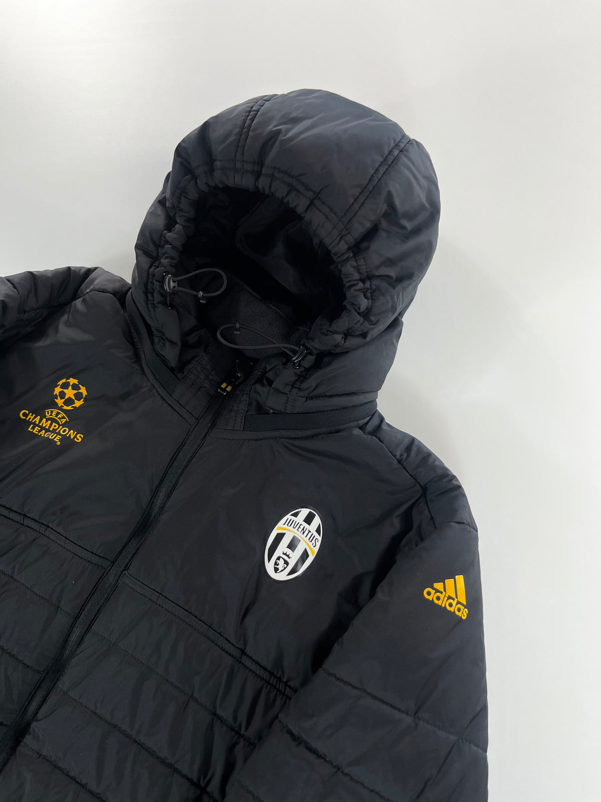 Adidas Juventus Champions League kabát