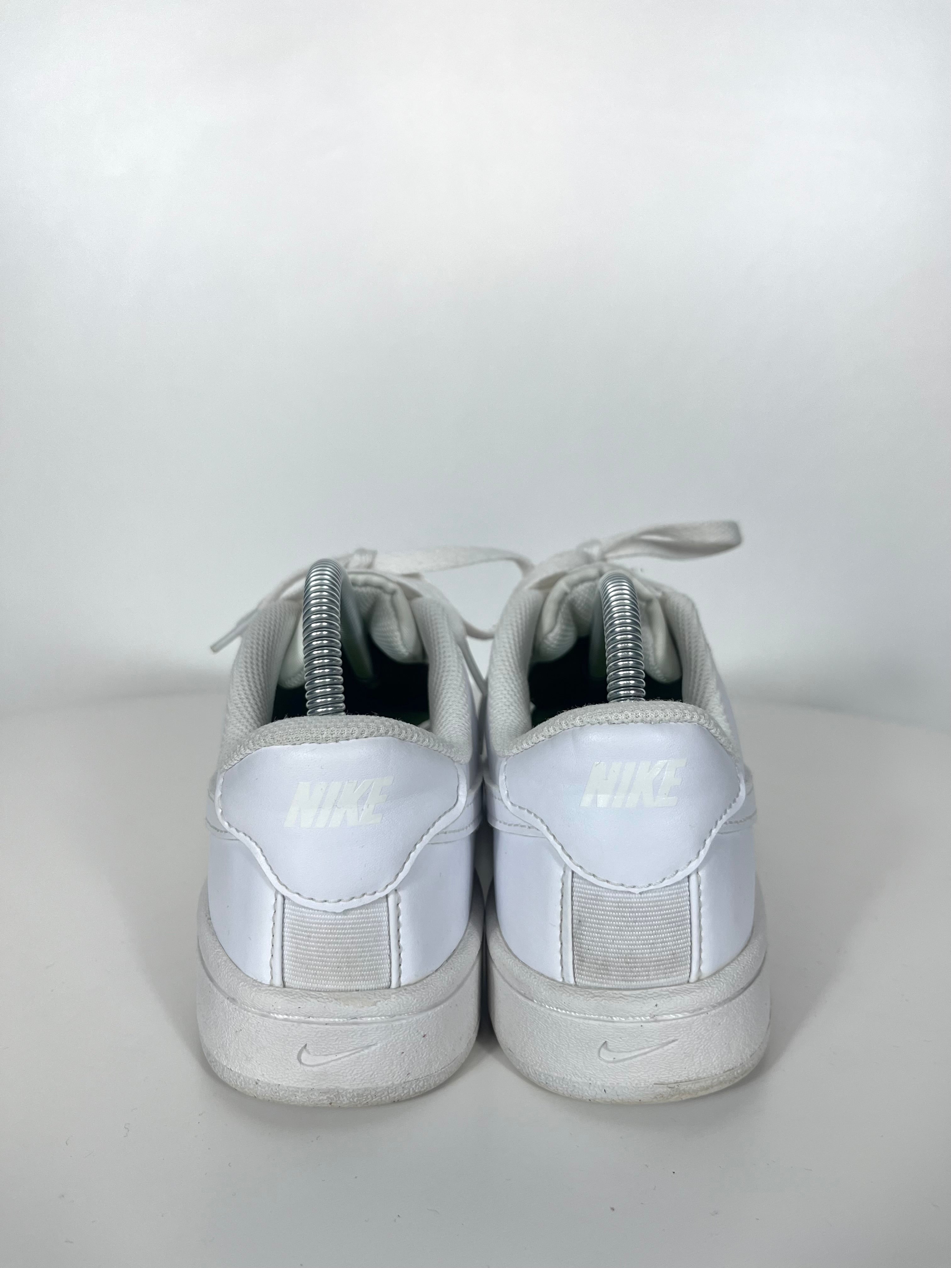 Nike Court Royale 2 cipő