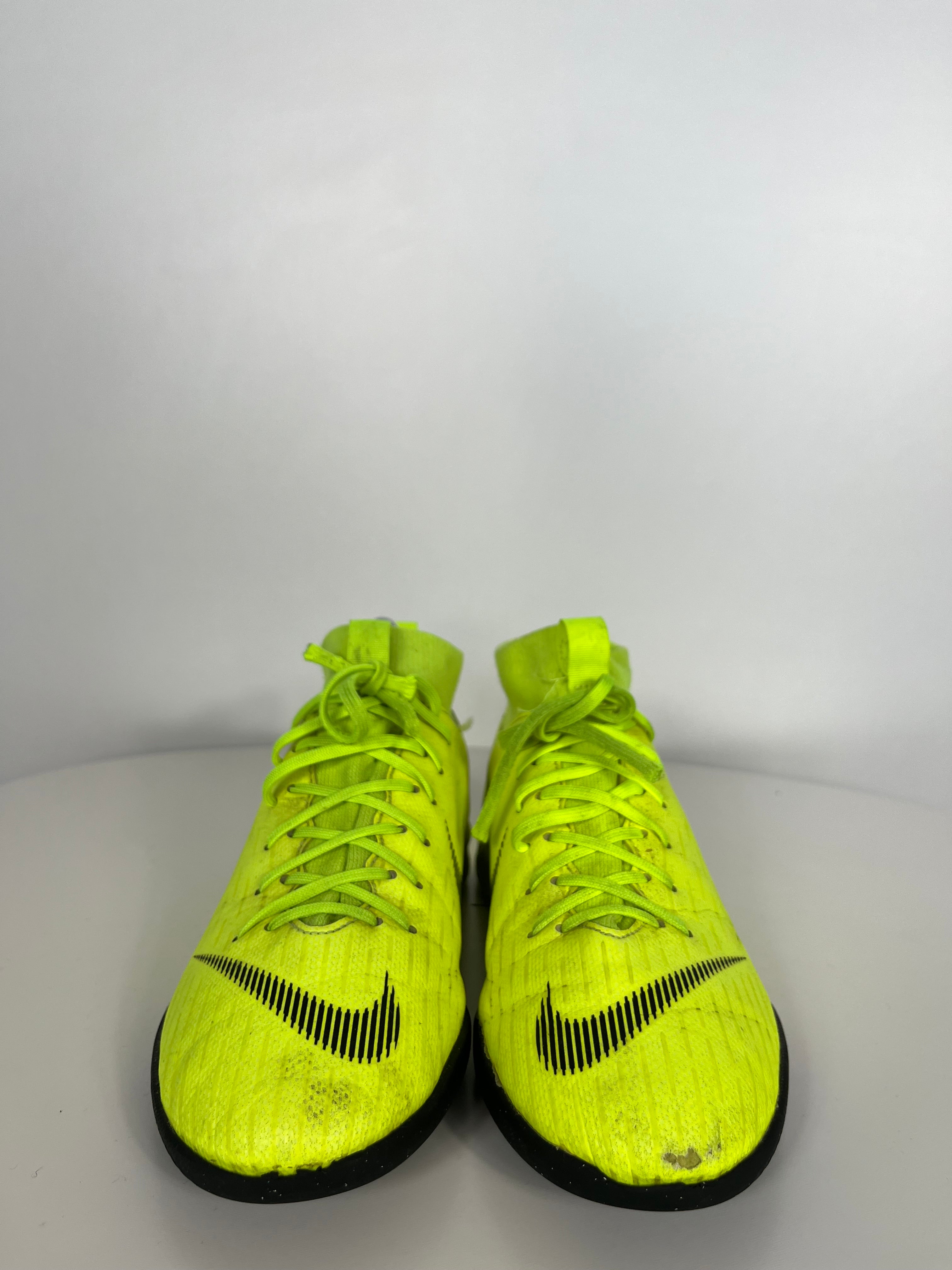 Nike Mercurial Superfly 6 Academy cipő