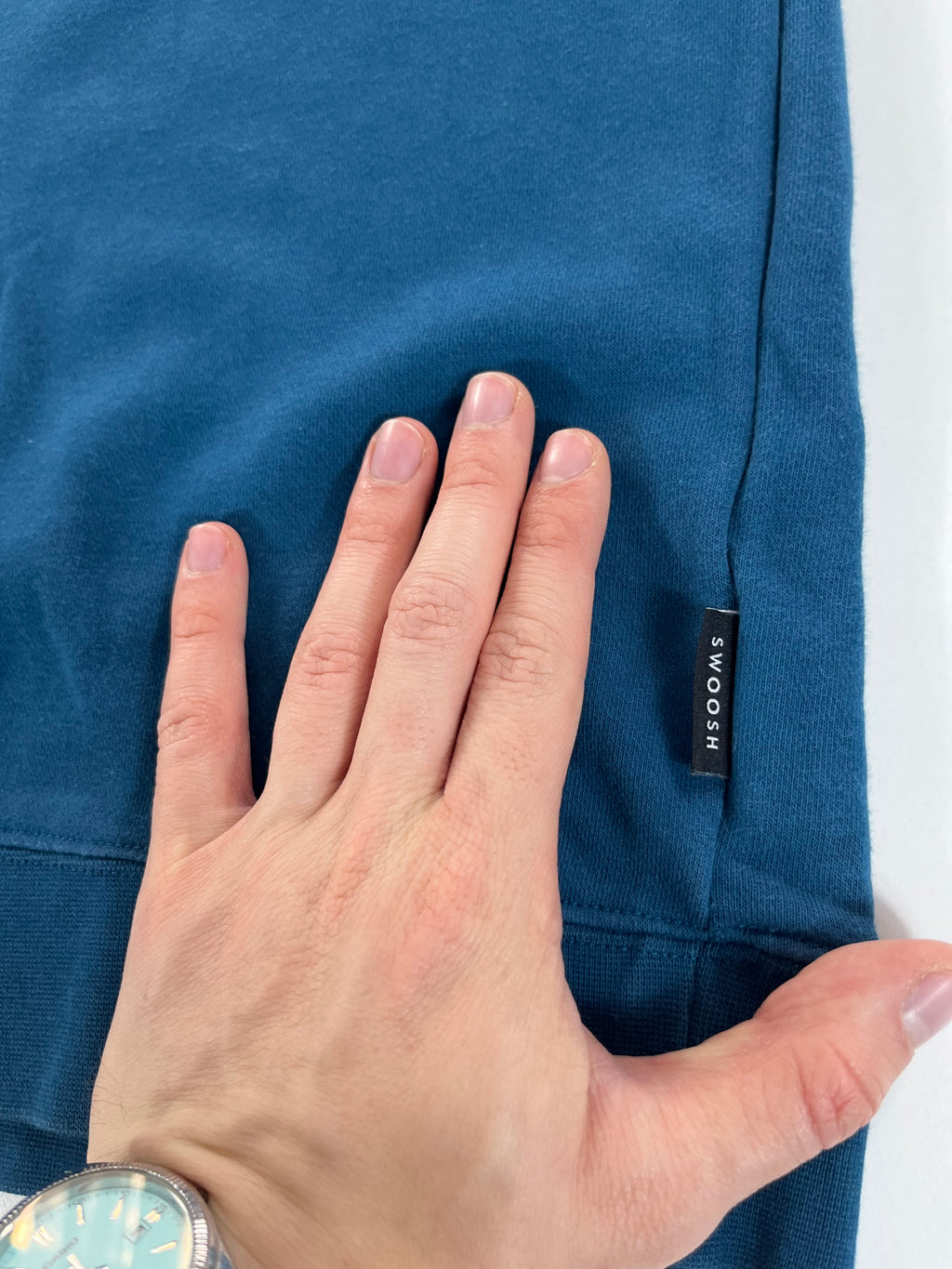 Nike Swoosh crewneck pulóver