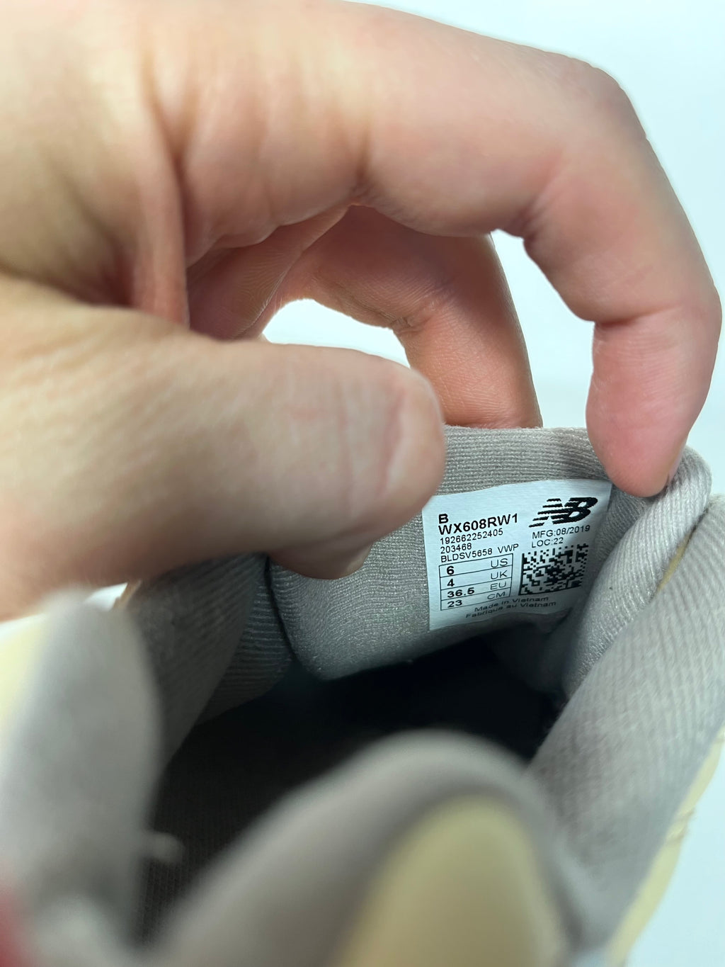 New Balance 608 cipő