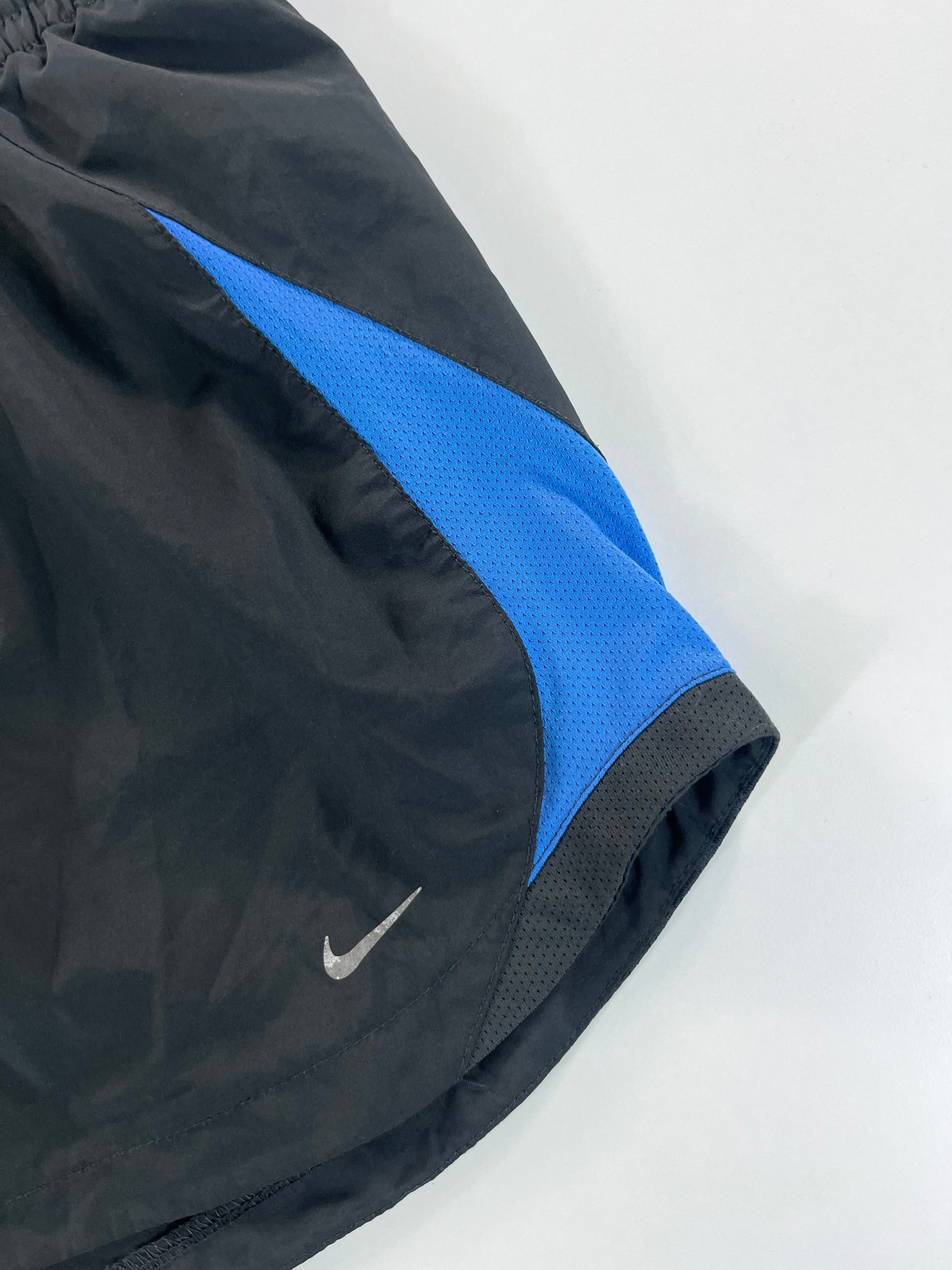 Nike short