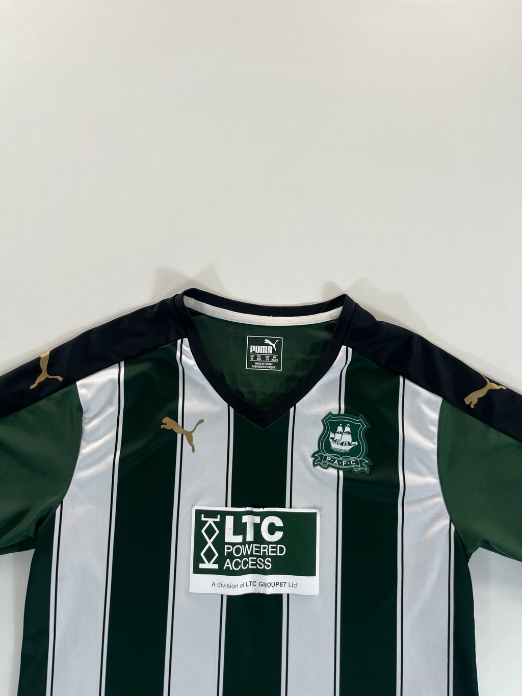 Puma Plymouth Argyle 2015-2016 hazai mez