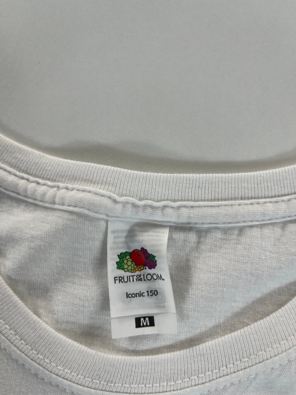 Fruit Of The Loom Uciha Itachi póló