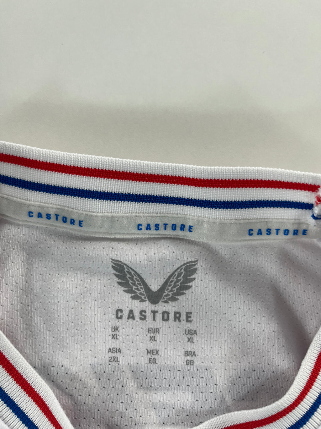 Castore Rangers 2023-2024 idegenbeli mez