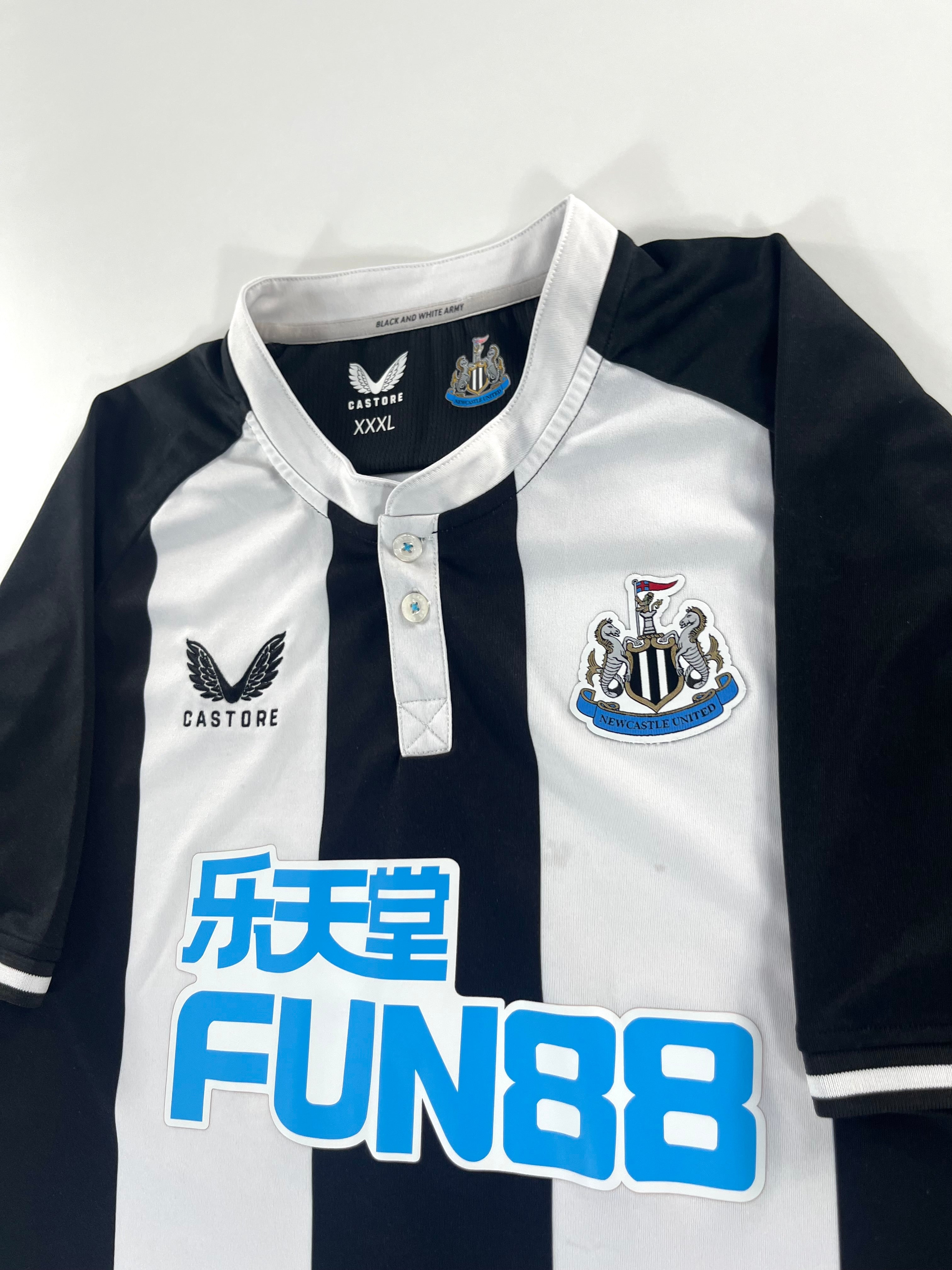 Castore Newcastle United 2021-2022 hazai mez