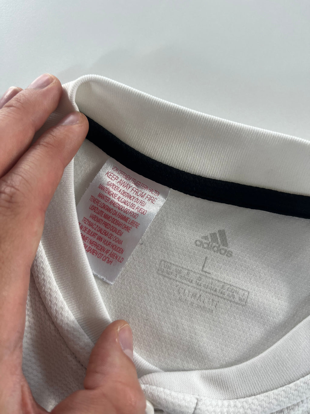 Adidas Real Madrid 2018-2019 hazai mez