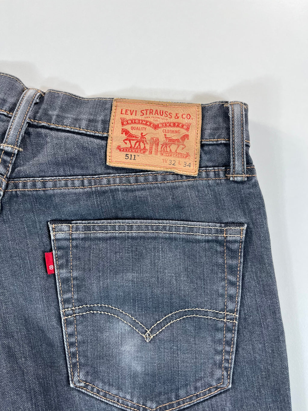 Levi's 511 W32 L34 farmernadrág