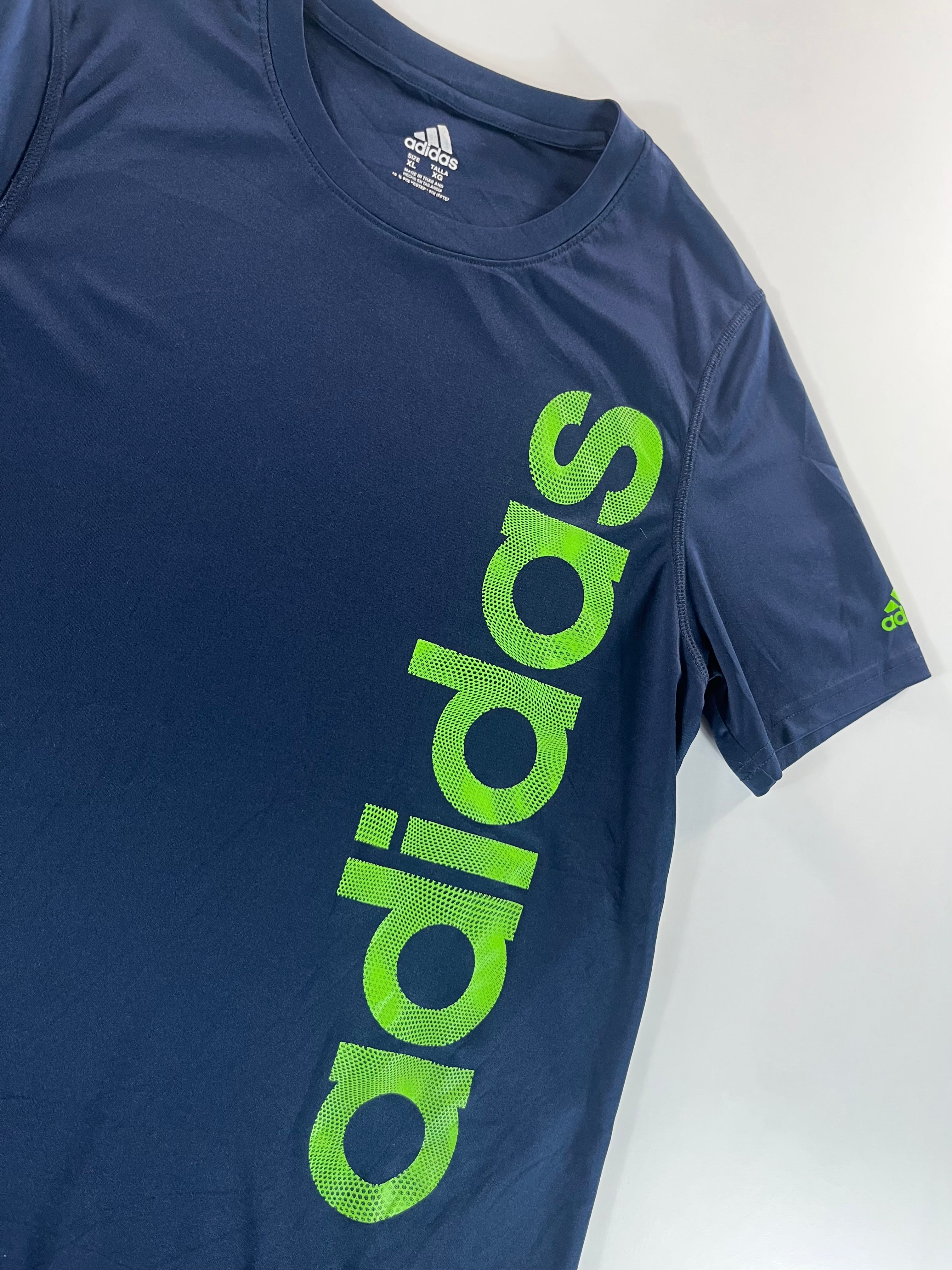 Adidas Essentials Logo training póló