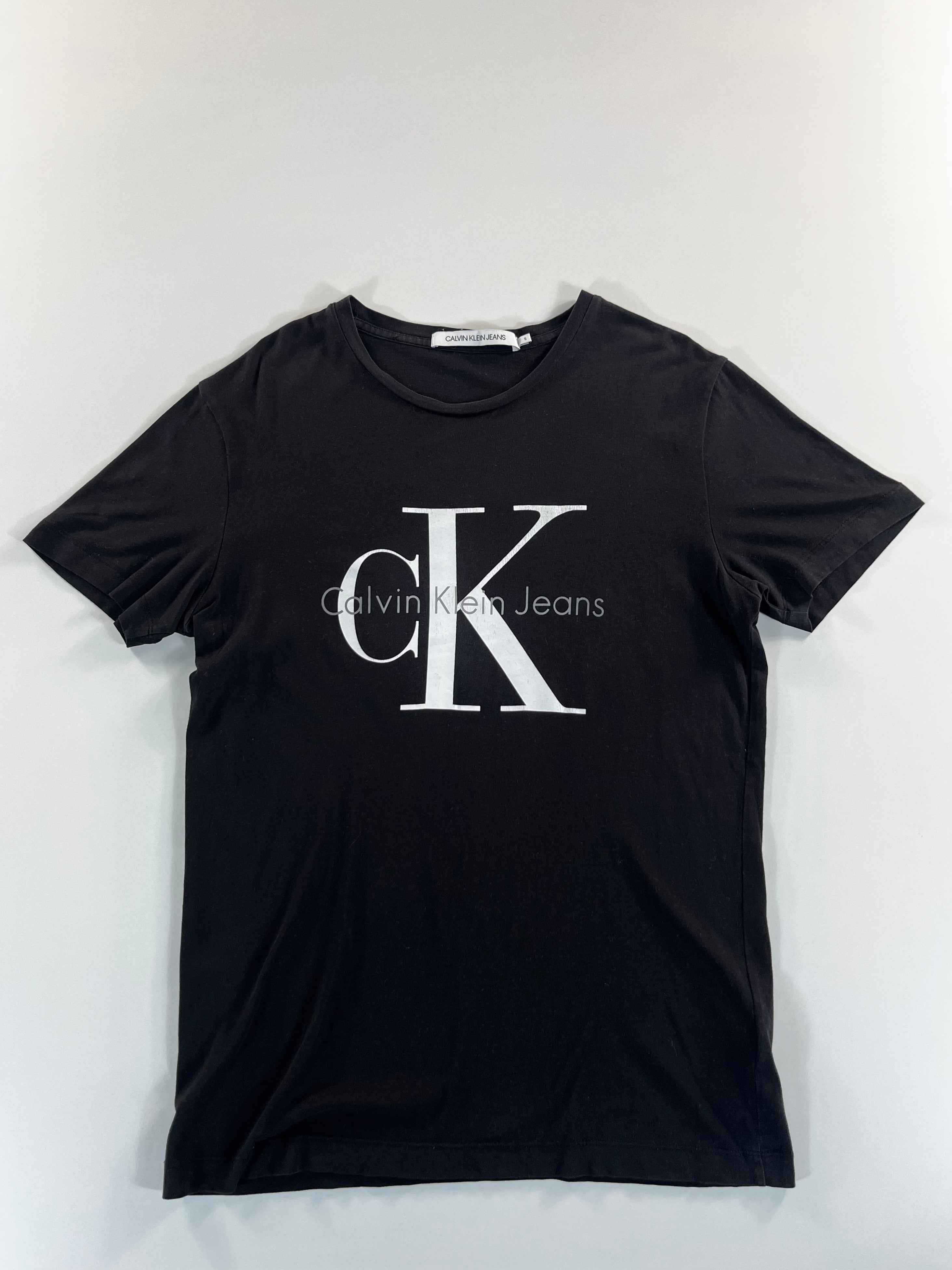 Calvin Klein póló