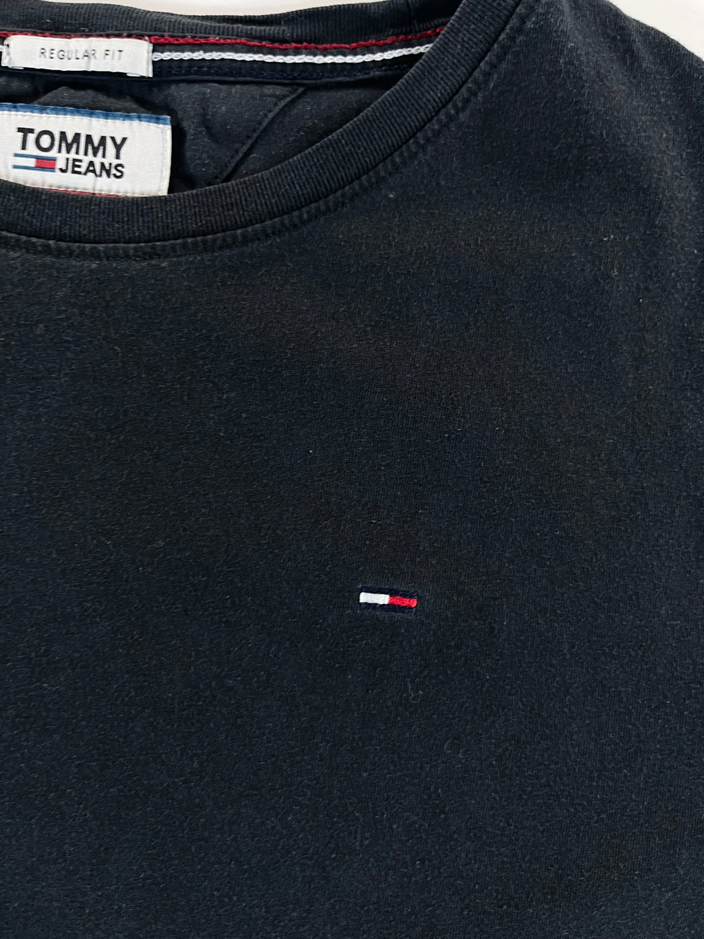 Tommy Jeans Regular Fit póló