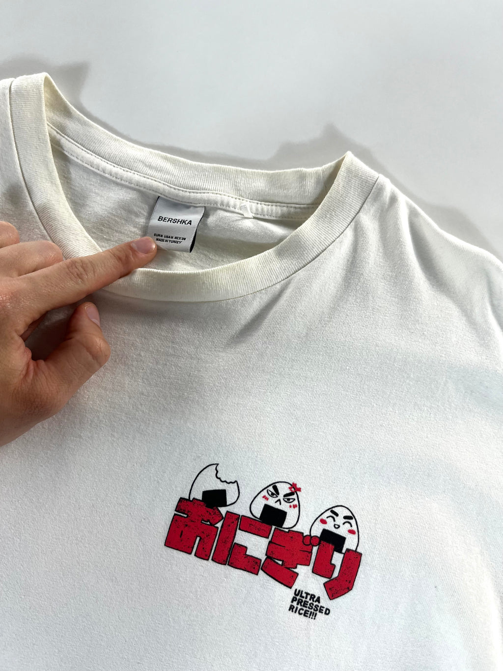 Bershka backprinted póló