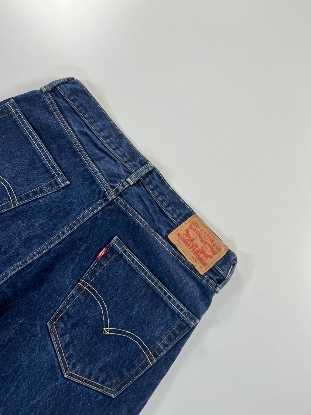 Levi's 751 W34 L36 farmernadrág