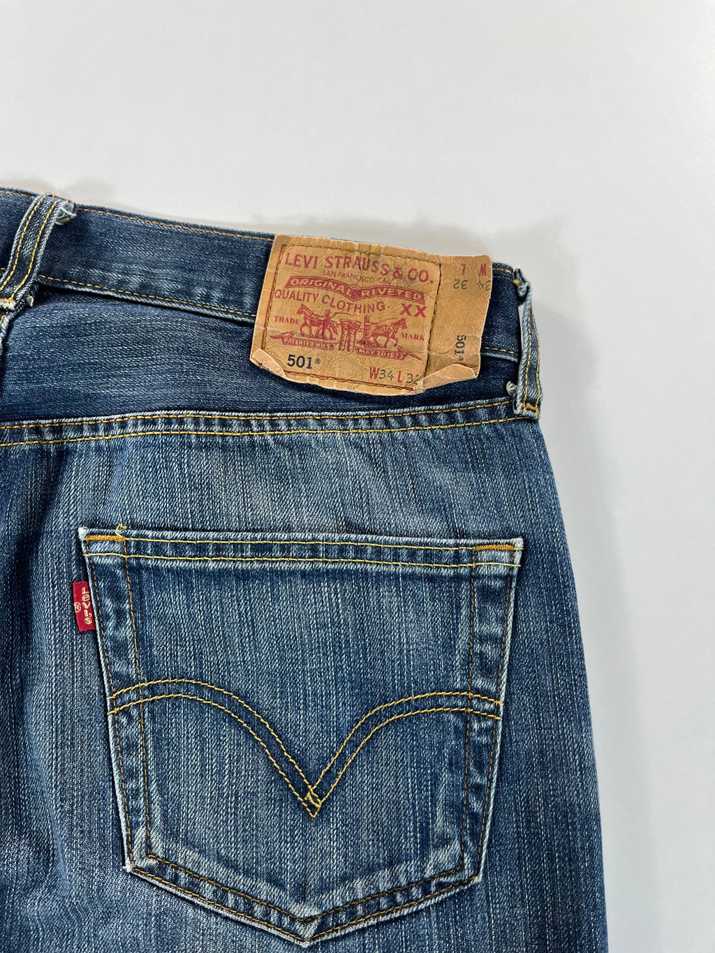 Levi's 501 W34 L32 farmernadrág