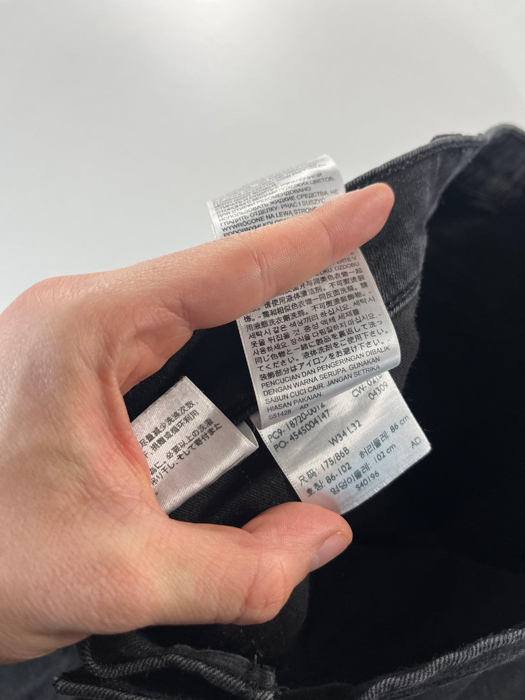 Levi's 519 W34 L32 farmernadrág