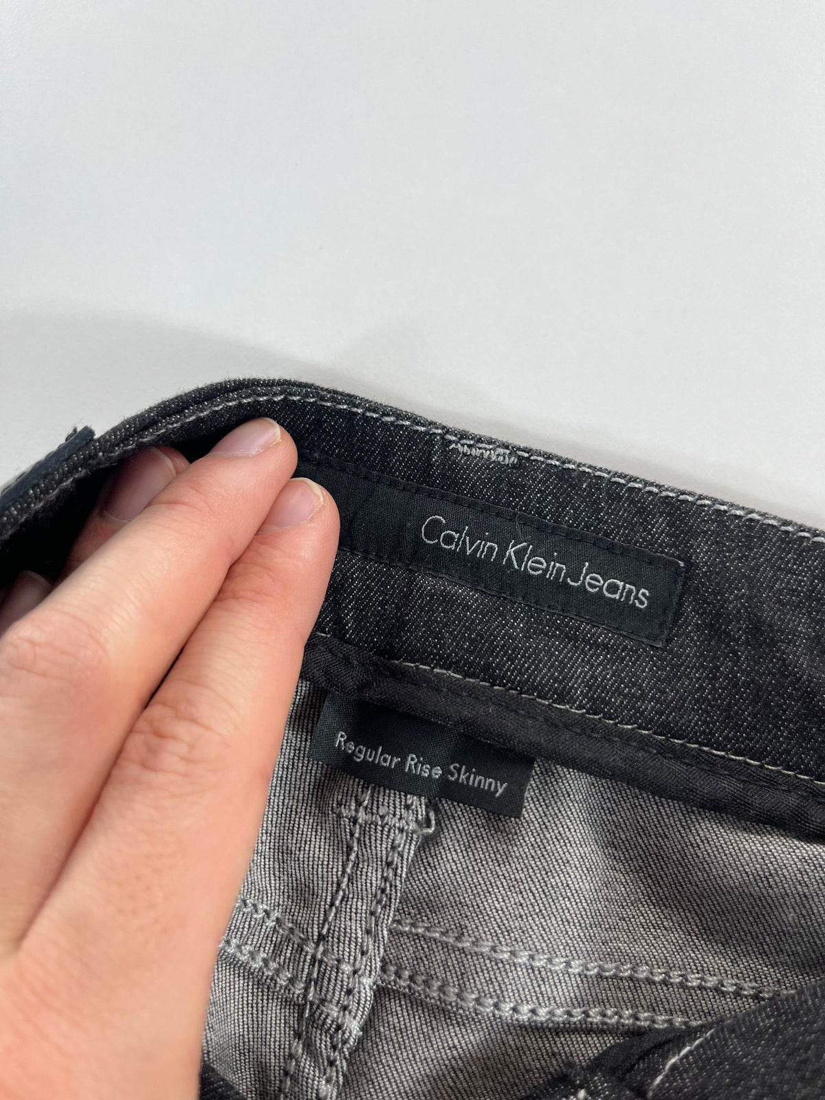 Calvin Klein Jeans Regular Rise Skinny farmernadrág