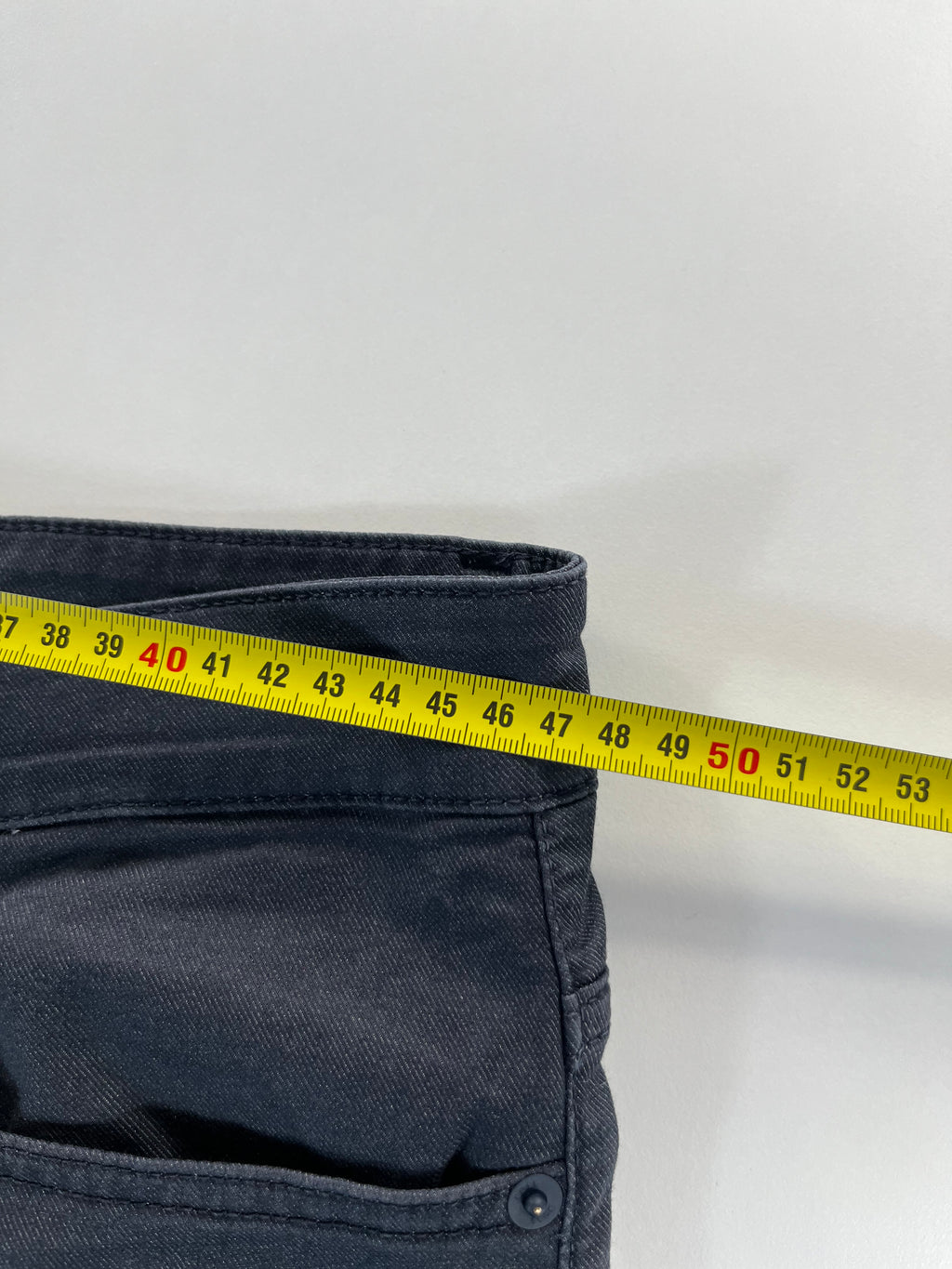Hugo Boss Perfomance Slim Fit farmernadrág
