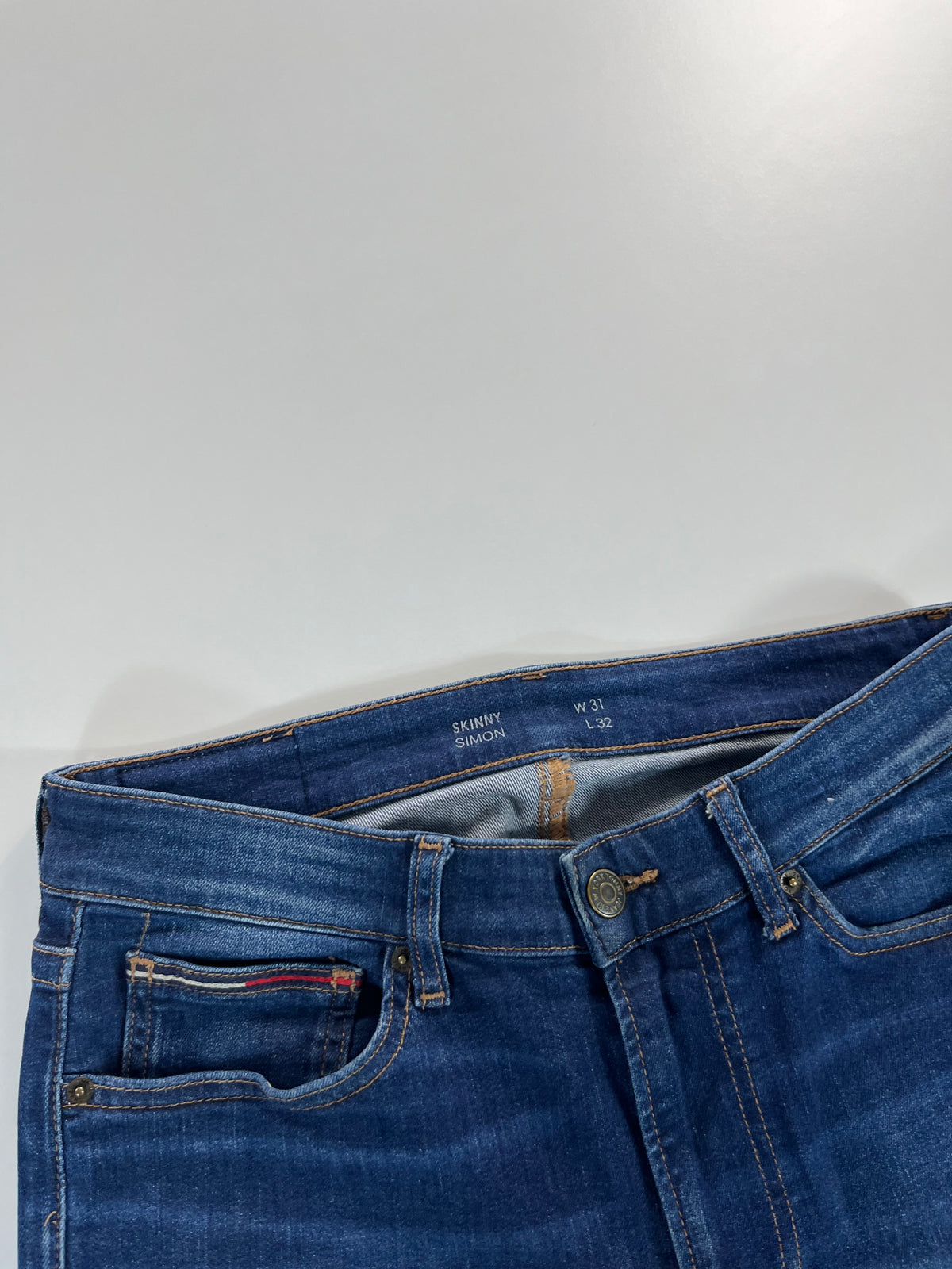 Tommy Jeans Slim Fit farmernadrág