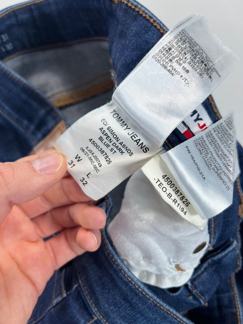 Tommy Jeans Slim Fit farmernadrág