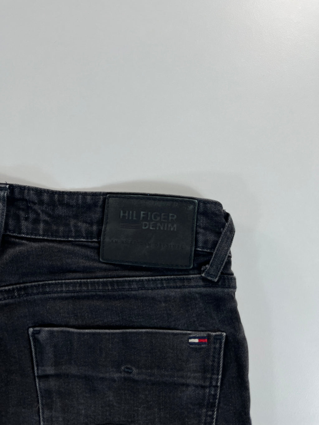 Tommy Jeans Slim Fit farmernadrág