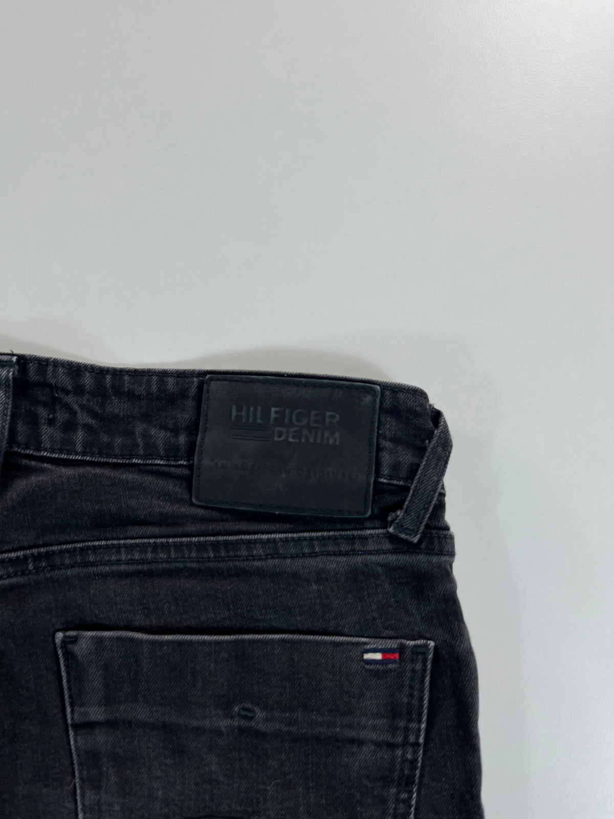 Tommy Jeans Slim Fit farmernadrág