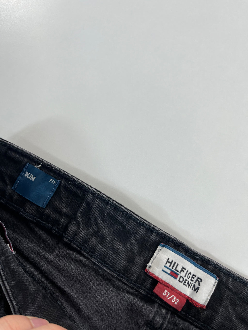 Tommy Jeans Slim Fit farmernadrág