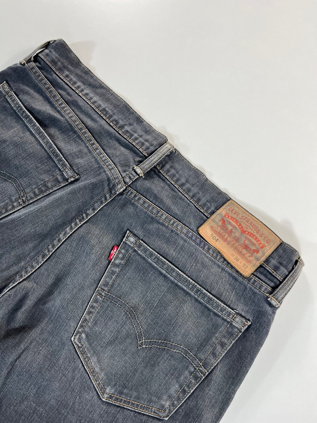 Levi's 504 W36 L32 farmernadrág